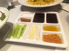-小桃红·东北菜·春饼烤鸭(南阳湖街店)