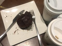-星巴克臻选(惠州华贸天地1楼店)