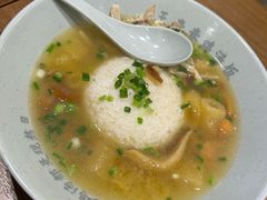竹荪鸡汤泡饭-王春春鸡汤饭(上海中海环宇城店)