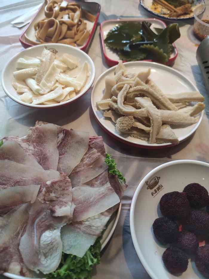 私房涮肚王记老伙夫(哈西店)-"朋友推荐来的,据说特别好吃,结果一来真