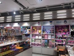 -泡泡玛特POPMART(国金街店)
