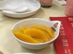 黄桃罐头-彤德莱火锅(杨村三店)