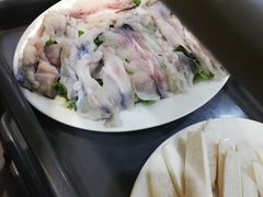-濠轩阁特色生蚝火锅(水湾路店)