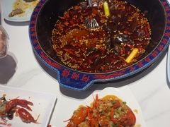 -何师傅美蛙鱼头(汉街店)