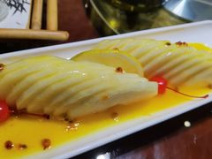 -东口码头·烧鸽子·鱼头泡饼·地方菜(金鹰悦城店)
