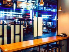 大堂-HELLO 27 意面·沙拉·帕尼尼