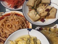 -秦扬居特色菜馆(上王村)