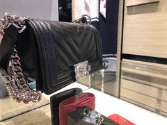 -Chanel(德基广场店)