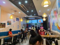 大堂-螺小胖柳州螺蛳粉(钟楼总店)