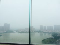 -荣誉国际酒店-云顶旋转餐厅