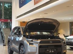 -上海和裕一汽丰田4S店(七宝店)