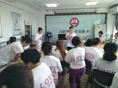 -爱月宝月嫂·育儿嫂(哈尔滨总店)