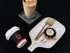 -UNI UNI(环亚凯瑟琳店)