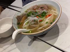 -美奈小馆·越南料理(中航城君尚购物中心店)