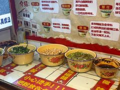 -柳州肥姨妈大骨螺蛳粉(东靖路店)