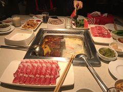 -海底捞火锅鲜切牛肉主题店(长寿路店)