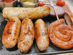 -汤姆家的牛排意面披萨(新城市广场店)