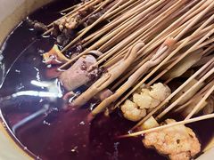-拈签一笑黄牛肉辣卤串串