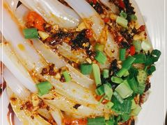 -兔行天下-鸿鹤鲜锅兔(中海国际店)