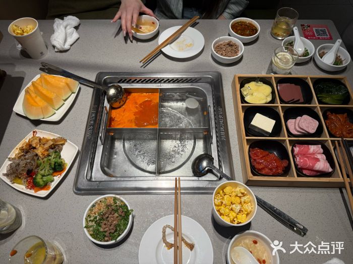 海底捞火锅(吴中路店)图片
