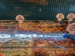 -雍容荟帝王蟹活龙虾展台自助(IFS黑金店)
