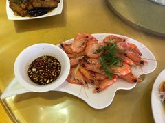 -覃记海鲜美食餐厅