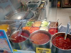 自助调料区-自黑豆夫·臭豆腐夹馍(四海唐人街店)