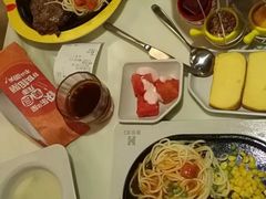 -豪客来牛排(中央花苑店)