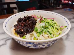 肉丁小碗干炸-海碗居(王府井店)