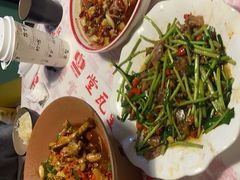 -堂瓦里·33年传统赣菜(第一街区店)