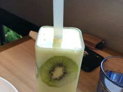 清新奇异果酸奶奶昔-必胜客(栖乐荟店)