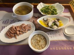 -大美母婴月子中心