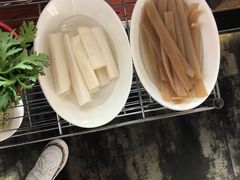 -陈阿婆重庆绿色鱼火锅