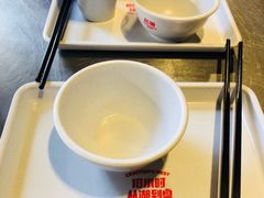 -龙巢盱眙龙虾·牛蛙·烧烤宵夜(八卦岭店)