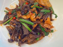 -香港新曜记·粤菜点心(滨江宝龙店)