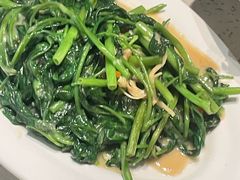 -肥仔文澳门猪骨煲(南京西路店)