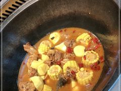 -袁小二大东北铁锅炖(吉祥村总部)