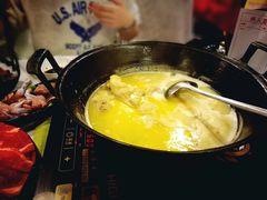 -鲜入围煮花胶鸡海鲜火锅