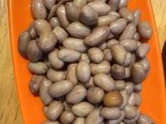 水煮花生-洞庭洲·防空洞火锅·铜锅涮肉·烧烤(新百广场店)