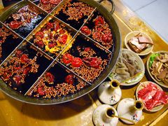 -白乐天毛肚火锅馆(解放碑店)