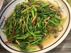 -自游人·美食一楼