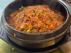 -石磨豆花家常菜·牦牛排土火锅