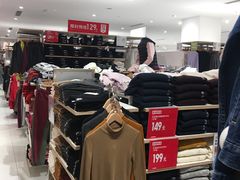 -优衣库(南京建邺万达广场店)