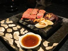石板一口牛-小十料理(新城店)