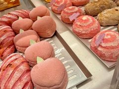 -好利来(上海虹桥新天地Lab主题店)