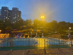 -欢乐水魔方水世界