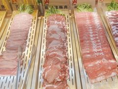-新艺自助美食城(中山路店)