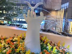 -中航城君尚购物中心