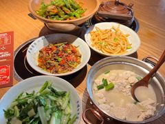-吃饭皇帝大·土家民族菜(武陵源店)
