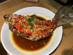 香煎鲫鱼-费大厨辣椒炒肉(吉联MALL店)